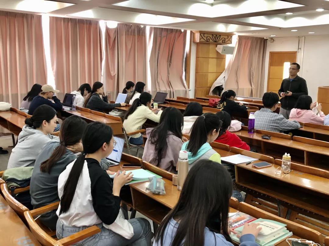 41dc051466d8de8fbe8f6b0e35f6d5e